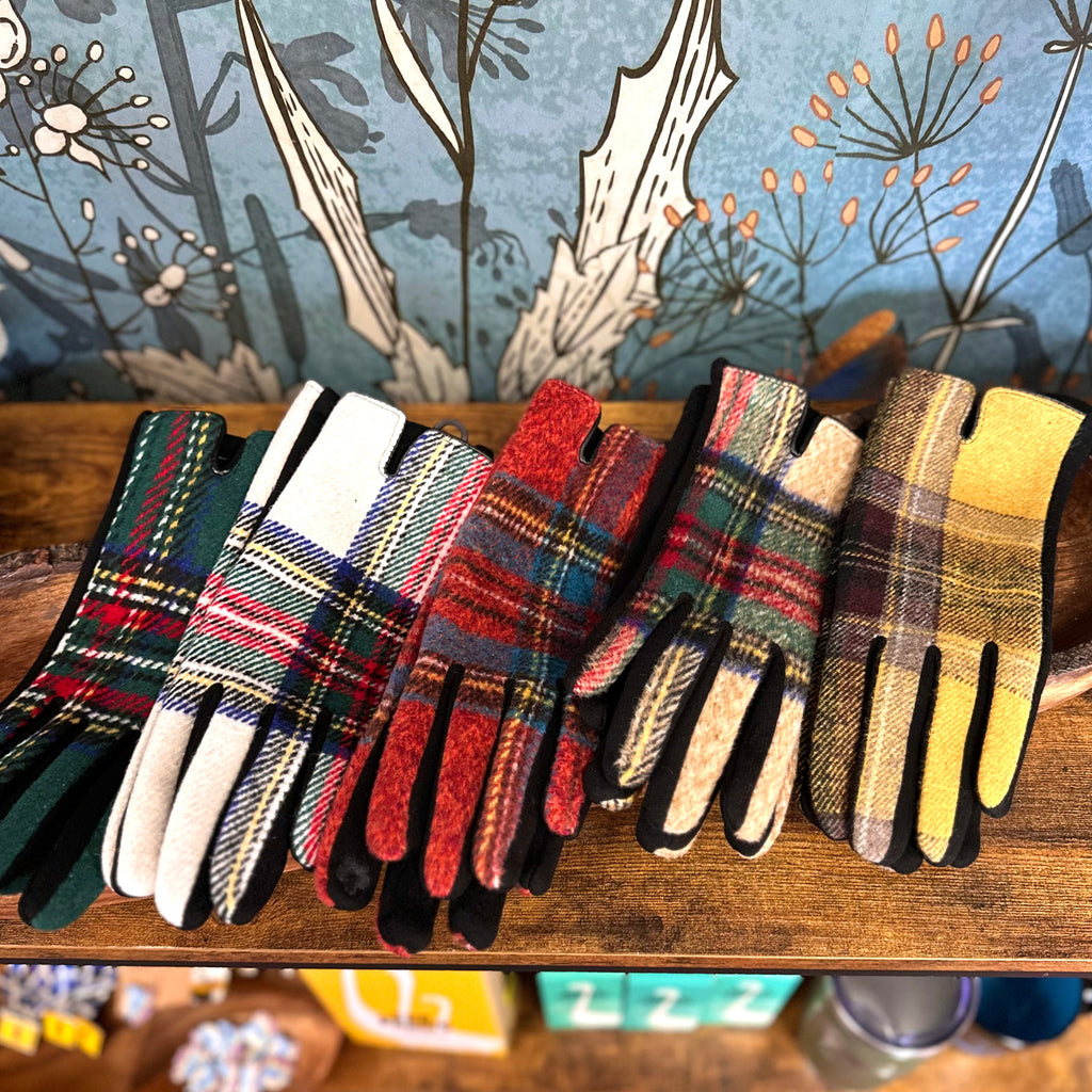 Heather Red Tartan Plaid Touchscreen Gloves