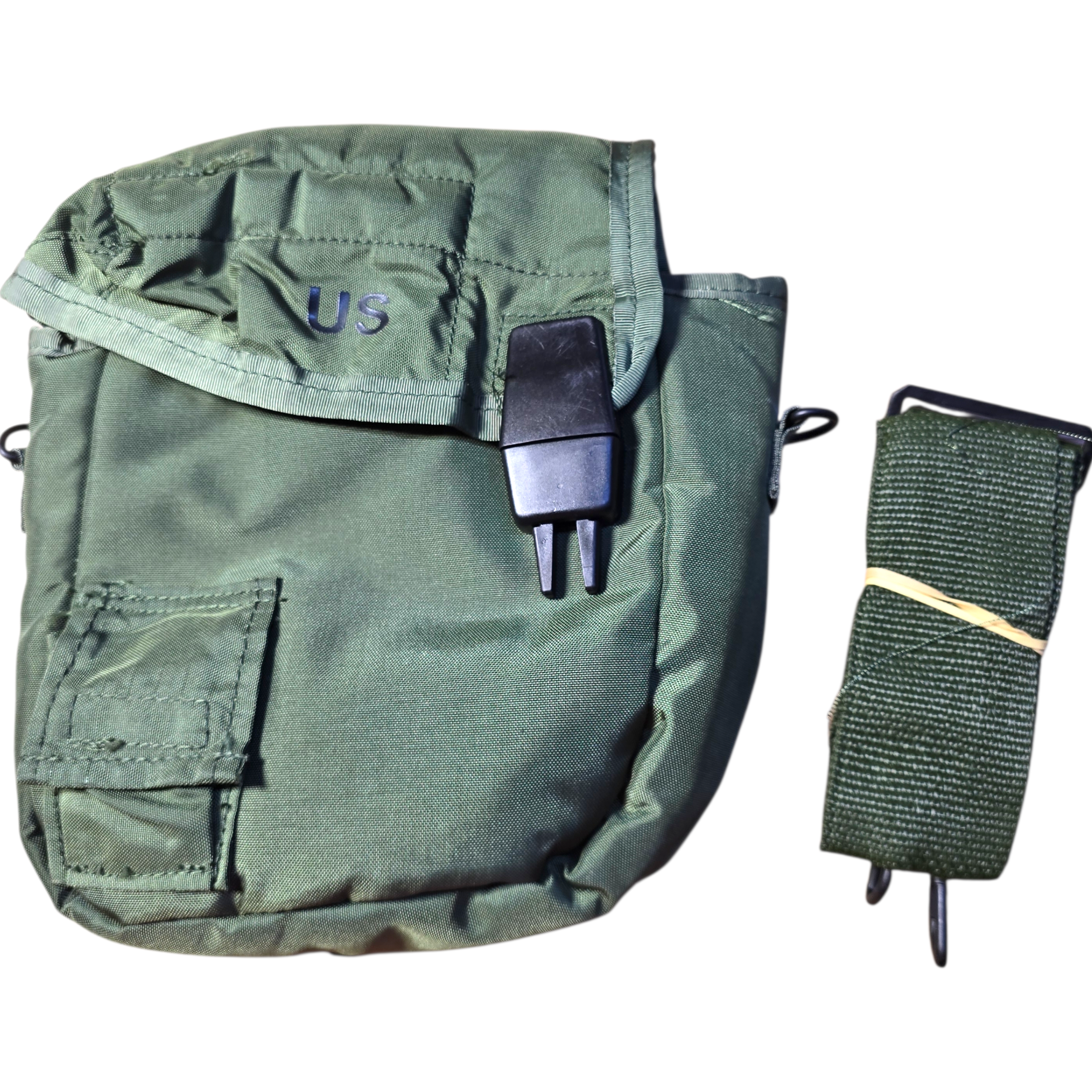 Two Quart Canteen Cover With Strap